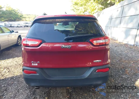 2014 Jeep Cherokee Latitude z USA, uszkodzony, nr VIN 1C4PJMCB6EW197258